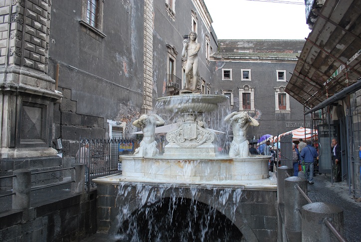Fontana dell' Amenano, Catania, Sicília