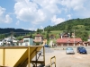 Čiernohronská železnica, dedina pri trati